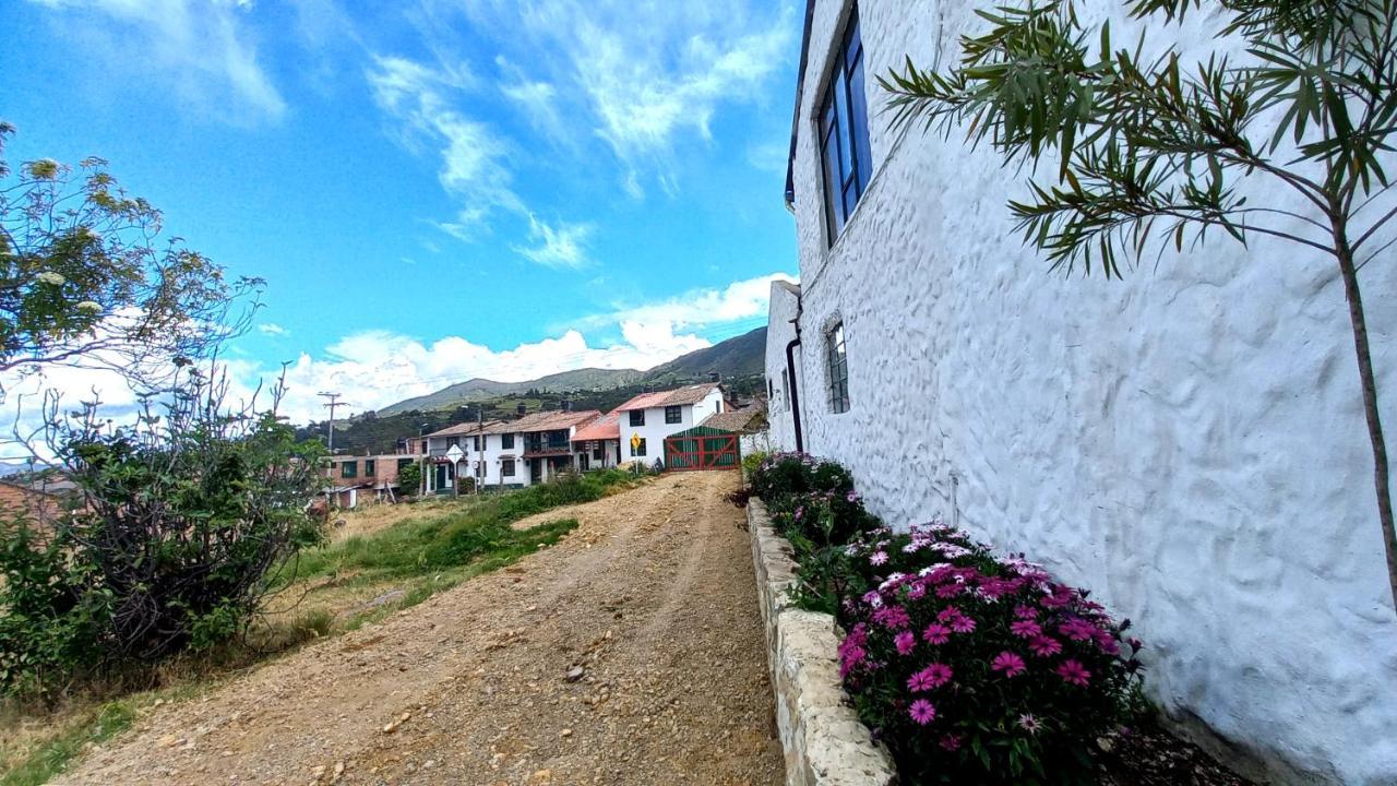 Hospedaje Y Camping Del Rio Monguí Buitenkant foto