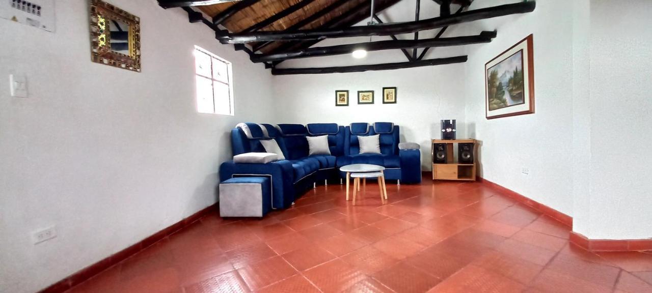 Hospedaje Y Camping Del Rio Monguí Buitenkant foto